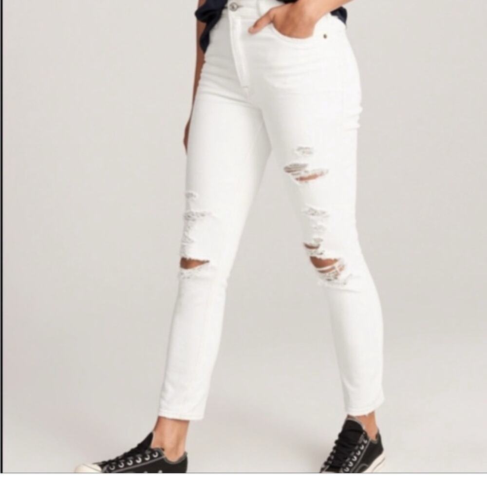 Abercrombie & Fitch Simone High Rise Distressed Off White Slim Jeans sz 28/6
